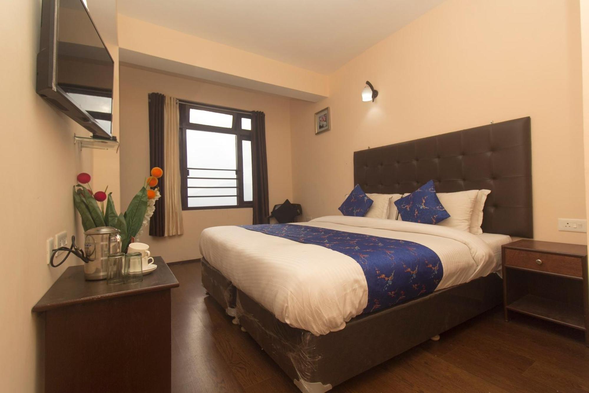 Collection O Hotel Shantiniketan Гангток Екстериор снимка